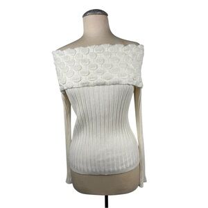 United States‎ Sweaters Cream Off-the-Shoulder Knit
